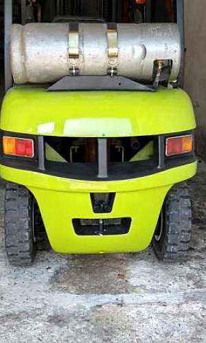 Preço de locação de empilhadeira Preço de locação de empilhadeira